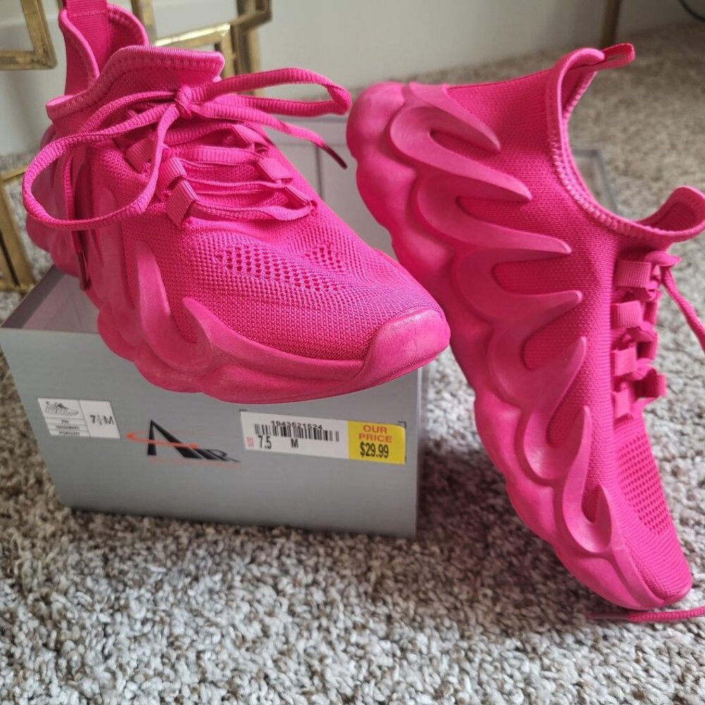Pink Mako Air Sports Sneakers